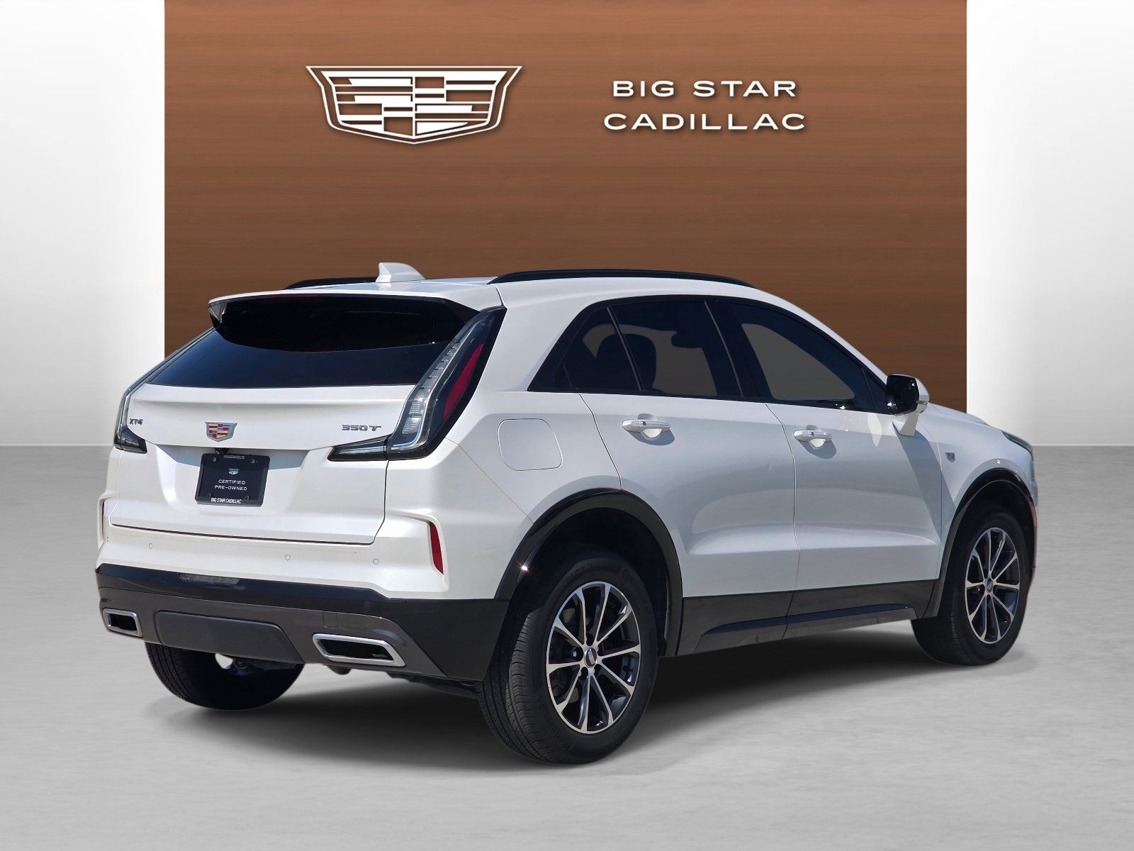 Used 2024 Cadillac XT4 Sport FWD image 5