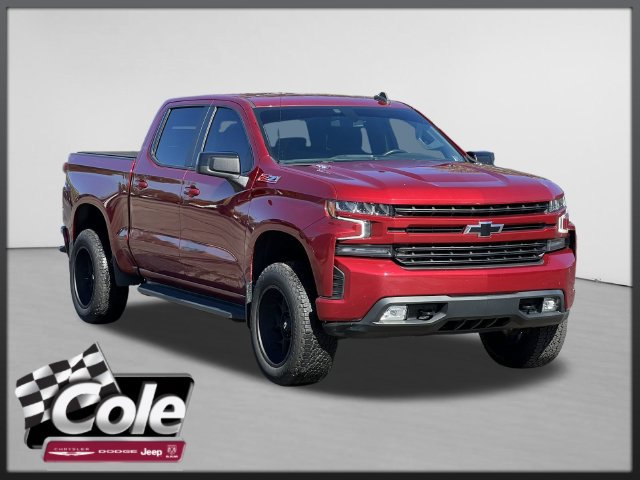 Used 2021 Chevrolet Silverado 1500 RST w/ Convenience Package II AWD/4WD image 1