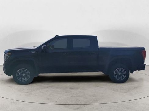 Used 2024 GMC Sierra 1500 AT4 w/ Technology Package image 2