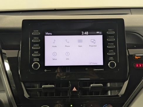 Used 2021 Toyota Camry LE FWD image 16