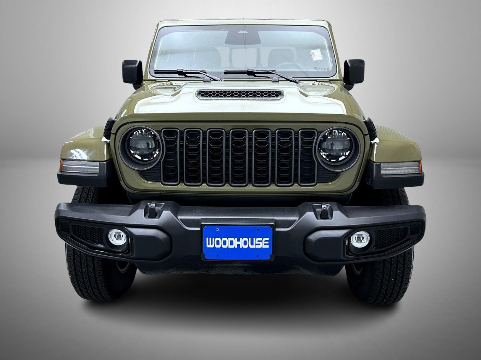 Used 2026 Jeep Gladiator Sport AWD/4WD image 2