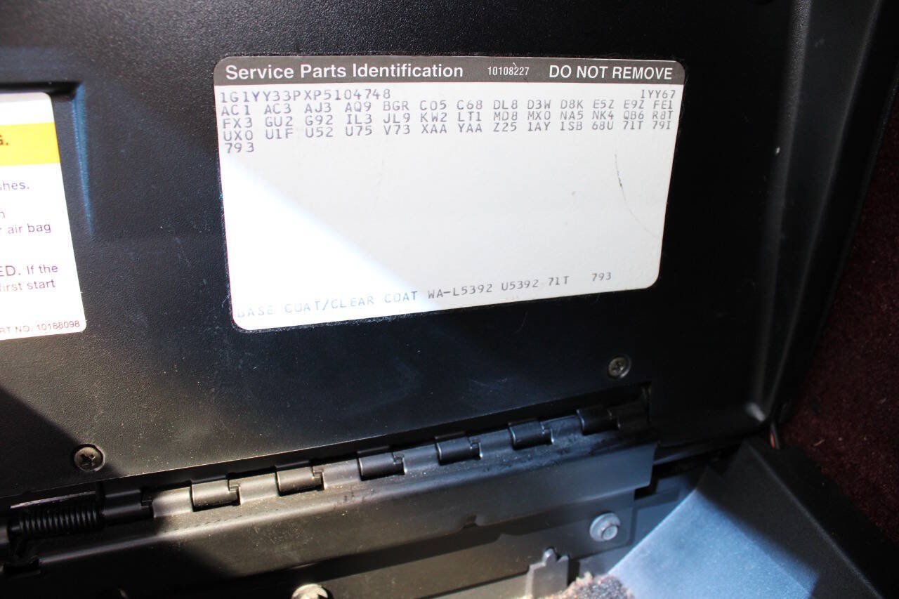 Used 1993 Chevrolet Corvette Convertible RWD image 23