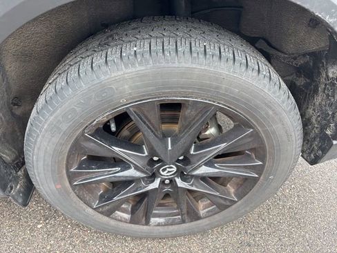 Used 2025 MAZDA CX-5 Carbon Edition image 11