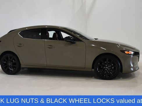 Used 2025 MAZDA MAZDA3 Carbon AWD/4WD image 3