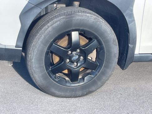 Used 2022 Subaru Outback Wilderness AWD/4WD image 5