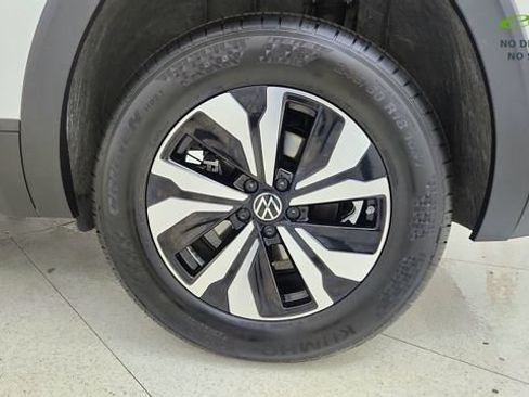 Used 2026 Volkswagen Atlas Cross Sport SE AWD/4WD image 74