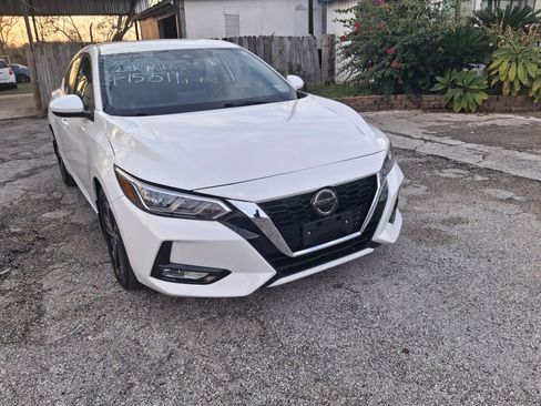 Used 2022 Nissan Sentra SV w/ Trunk Package image 1