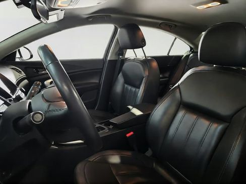 Used 2016 Buick Regal FWD image 10