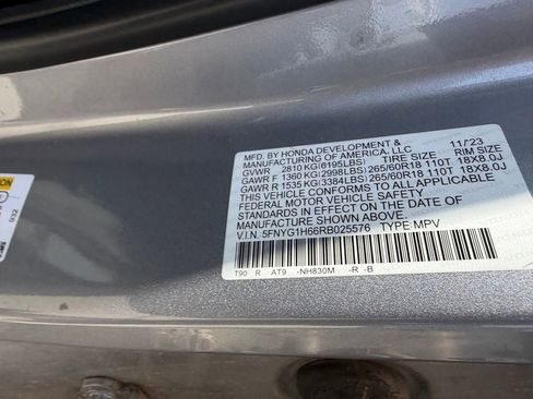 Used 2024 Honda Pilot TrailSport image 16