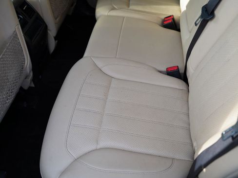 Used 2017 Mercedes-Benz GLE 350 4MATIC image 44