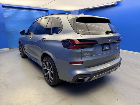 Used 2024 BMW X5 xDrive40i w/ M Sport Package AWD/4WD image 5