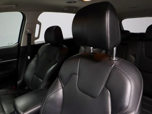 Used 2023 Kia Telluride LX AWD/4WD image 27