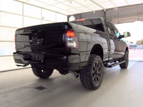 Used 2019 RAM 2500 Big Horn w/ Black Appearance Package AWD/4WD image 13
