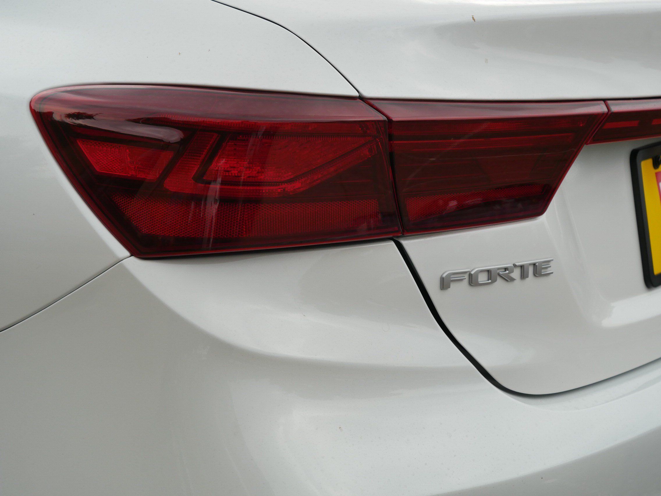 Certified 2023 Kia Forte LXS w/ LXS Technology Package FWD image 17