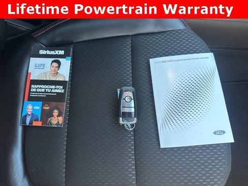 Used 2025 Ford Escape ST-Line image 15