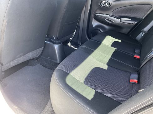 Used 2018 Nissan Versa SV FWD image 14