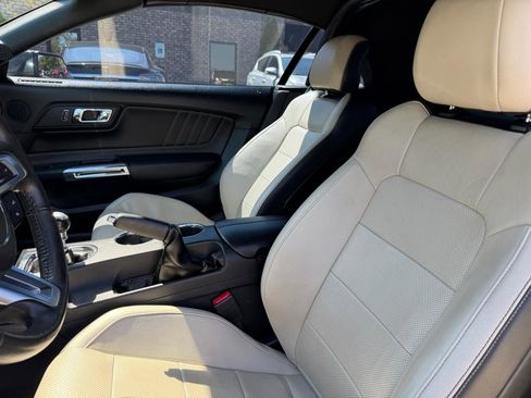 Used 2015 Ford Mustang GT Premium w/ Equipment Group 401A RWD image 11