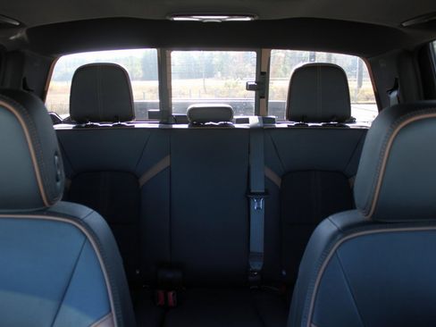 Used 2024 GMC Canyon AT4 w/ Canyon Safety Plus Package image 15