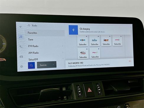 Used 2025 Lexus ES 350 Ultra Luxury image 17