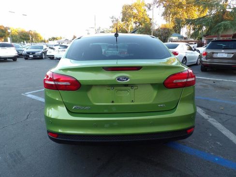Used 2018 Ford Focus SEL image 11