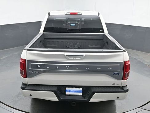 Used 2017 Ford F150 Platinum w/ Equipment Group 701A Luxury AWD/4WD image 38