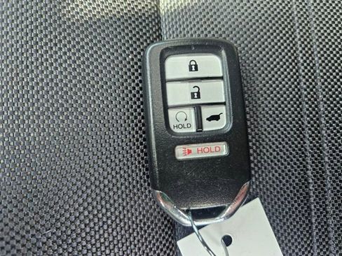 Used 2018 Honda CR-V EX image 29