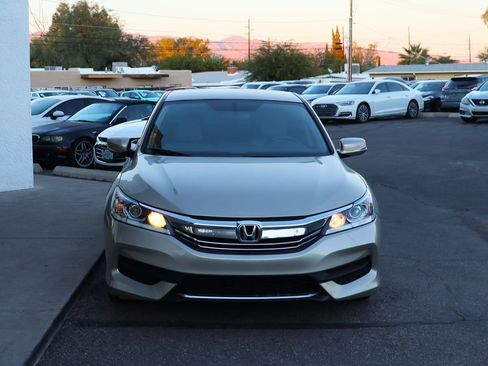 Used 2016 Honda Accord LX image 16