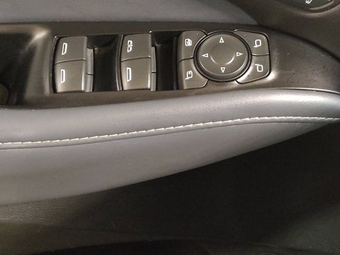 Used 2022 Buick Enclave Premium FWD image 27