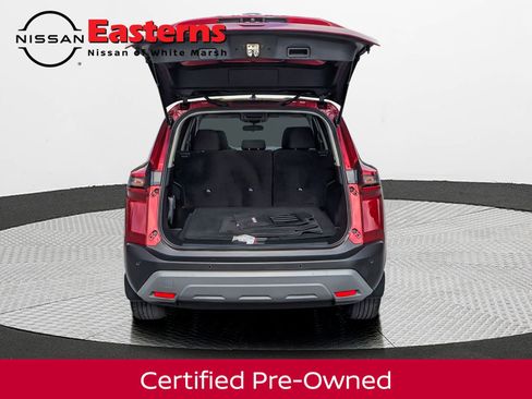 Used 2023 Nissan Rogue S AWD/4WD image 18