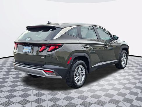 Certified 2025 Hyundai Tucson SE AWD/4WD image 6