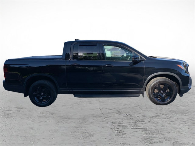 Used 2024 Honda Ridgeline Black Edition image 2