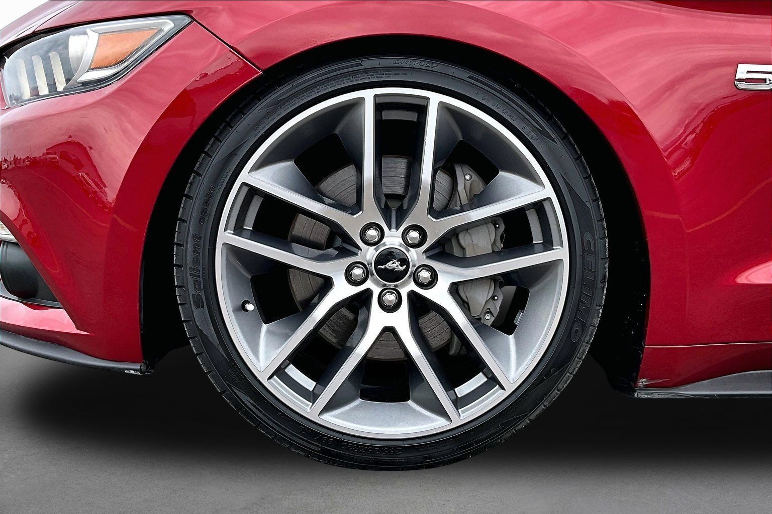 Used 2017 Ford Mustang GT Premium RWD image 8