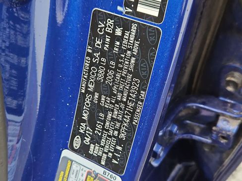 Used 2017 Kia Forte LX FWD image 34