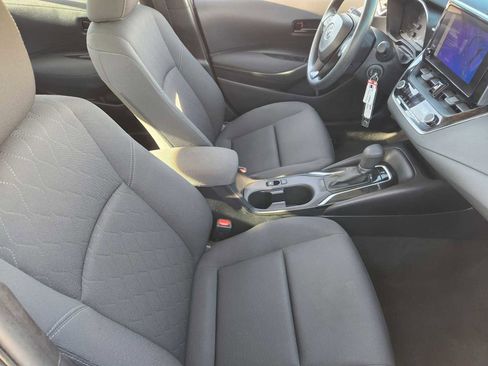 Used 2023 Toyota Corolla LE image 14