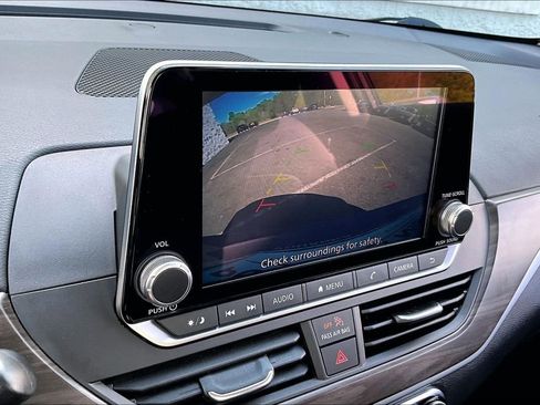 Certified 2024 Nissan Altima 2.5 SV image 23