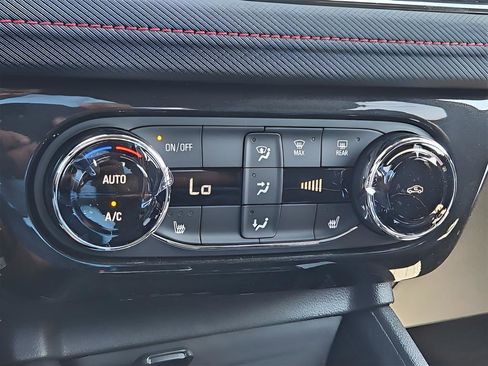 New 2026 Chevrolet TrailBlazer RS w/ Convenience Package image 13