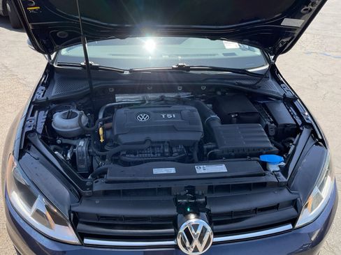 Used 2017 Volkswagen Golf SE FWD image 22