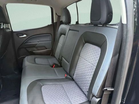 Used 2021 Chevrolet Colorado Z71 w/ Safety Package image 15