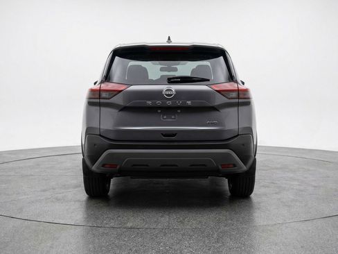 Used 2025 Nissan Rogue SV AWD/4WD image 7