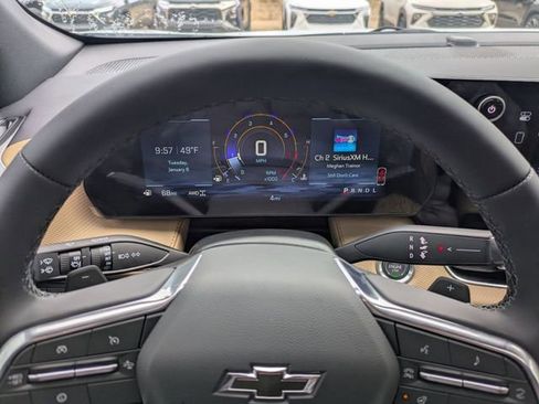 New 2026 Chevrolet Equinox ACTIV w/ Convenience Package III image 16