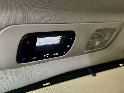 Used 2025 Honda Odyssey EX-L image 28