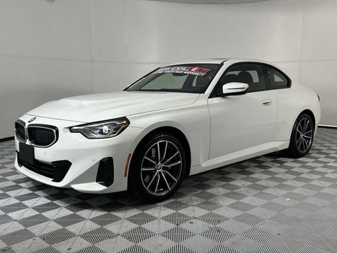 Used 2026 BMW 230i xDrive Coupe AWD/4WD image 4