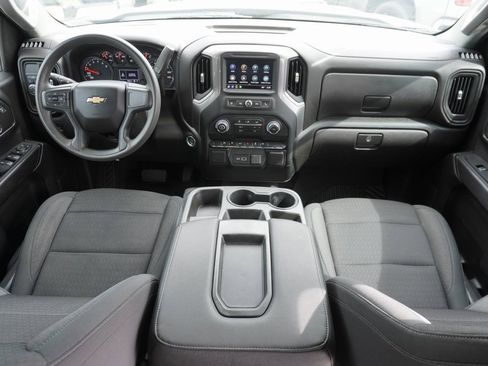 Used 2022 Chevrolet Silverado 1500 Custom image 16