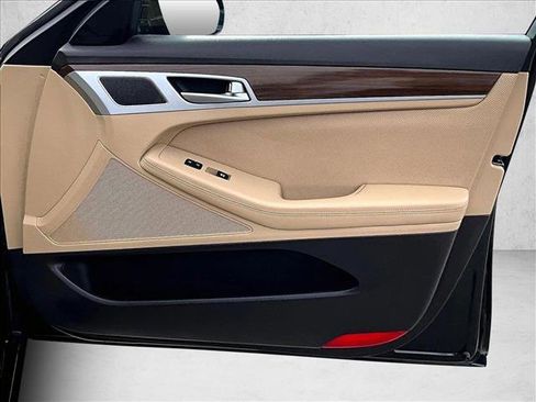 Used 2019 Genesis G80 3.8 image 15