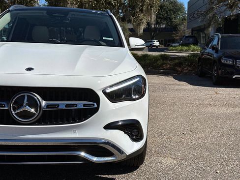Certified 2025 Mercedes-Benz GLA 250 image 9
