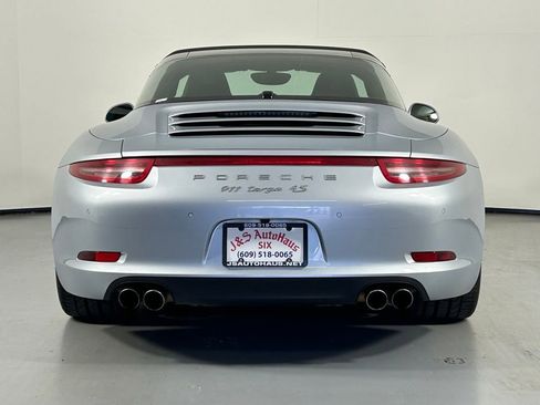 Used 2015 Porsche 911 Targa 4S AWD/4WD image 12