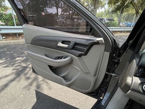 Used 2015 Chevrolet Malibu LS FWD image 15