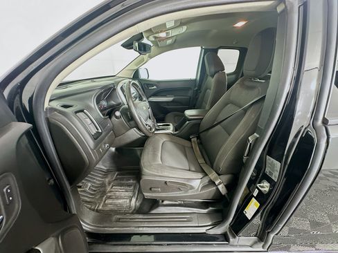 Used 2021 Chevrolet Colorado LT w/ Fleet Safety Package image 13