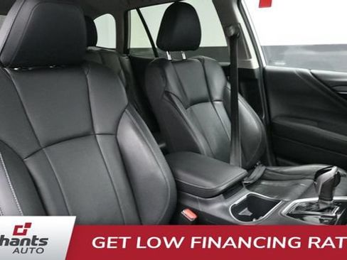 Used 2023 Subaru Outback Touring AWD/4WD image 17