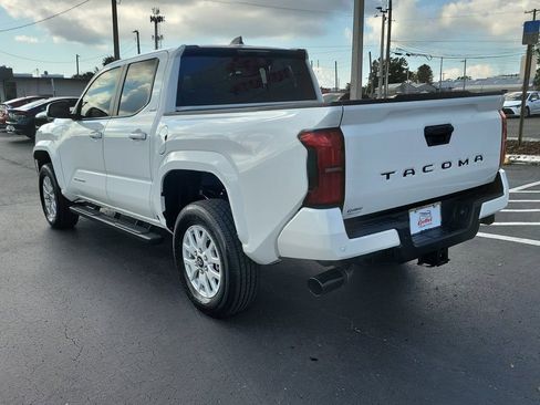 Used 2024 Toyota Tacoma SR5 image 4